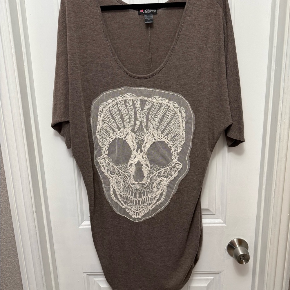 Delirious Los Angles Brown Embroidered Skull Dress/Long Sweater (10-2)